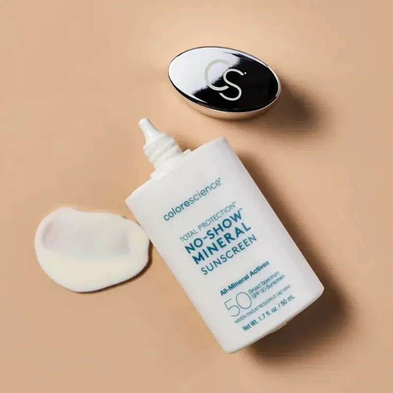 TOTAL PROTECTION NO-SHOW MINERAL SUNSCREEN SPF 50